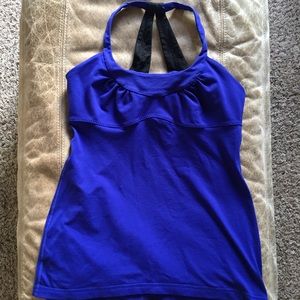 Lululemon top